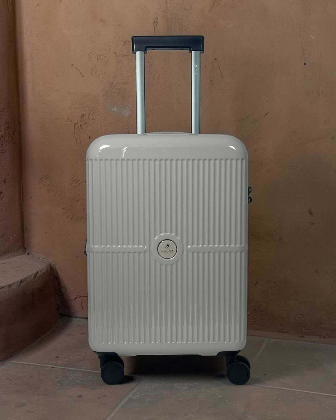 Valise cabine Airtex bleu marine, vue trois-quarts